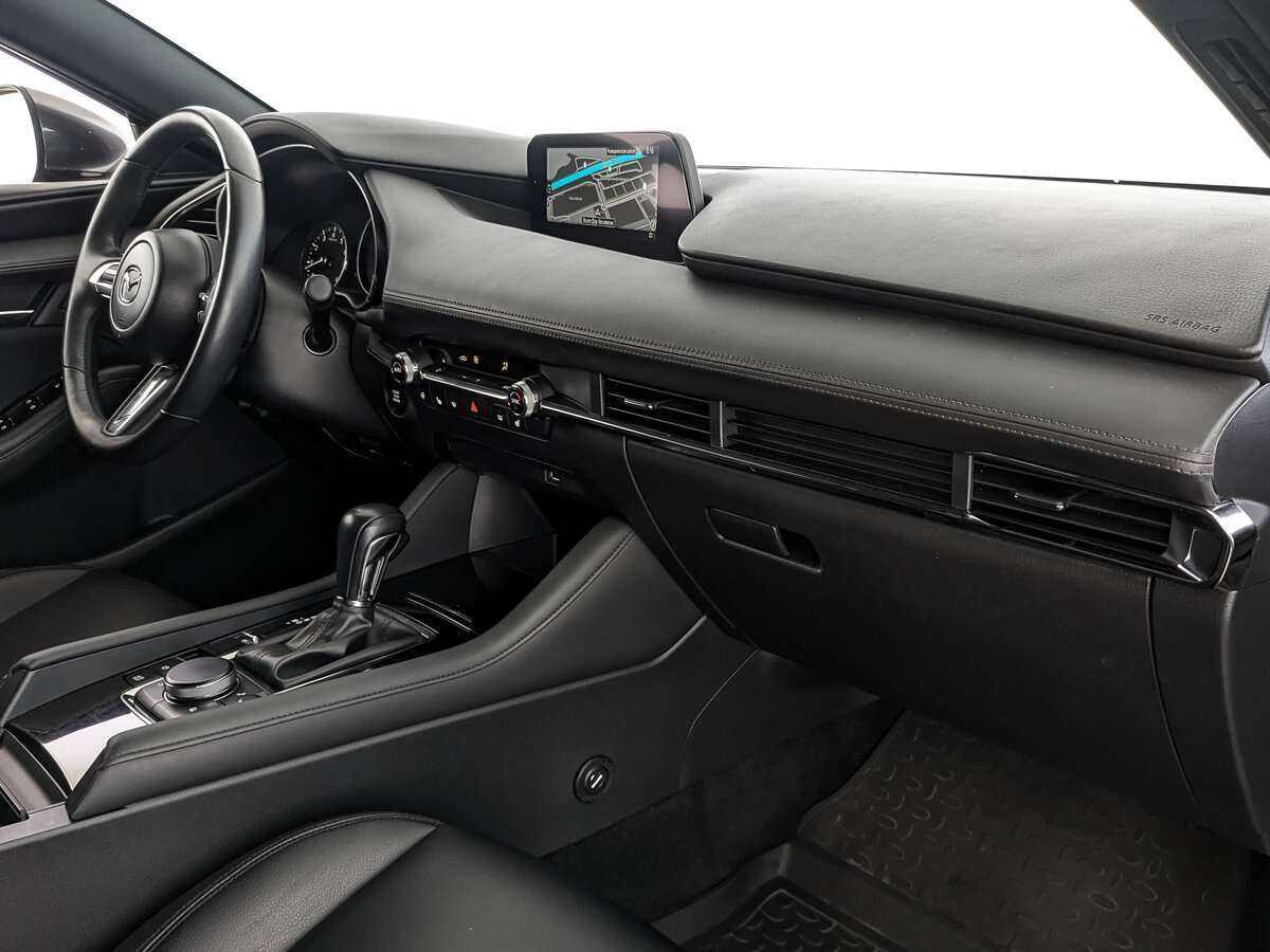 Купить Mazda 3 с пробегом. Фото: #8