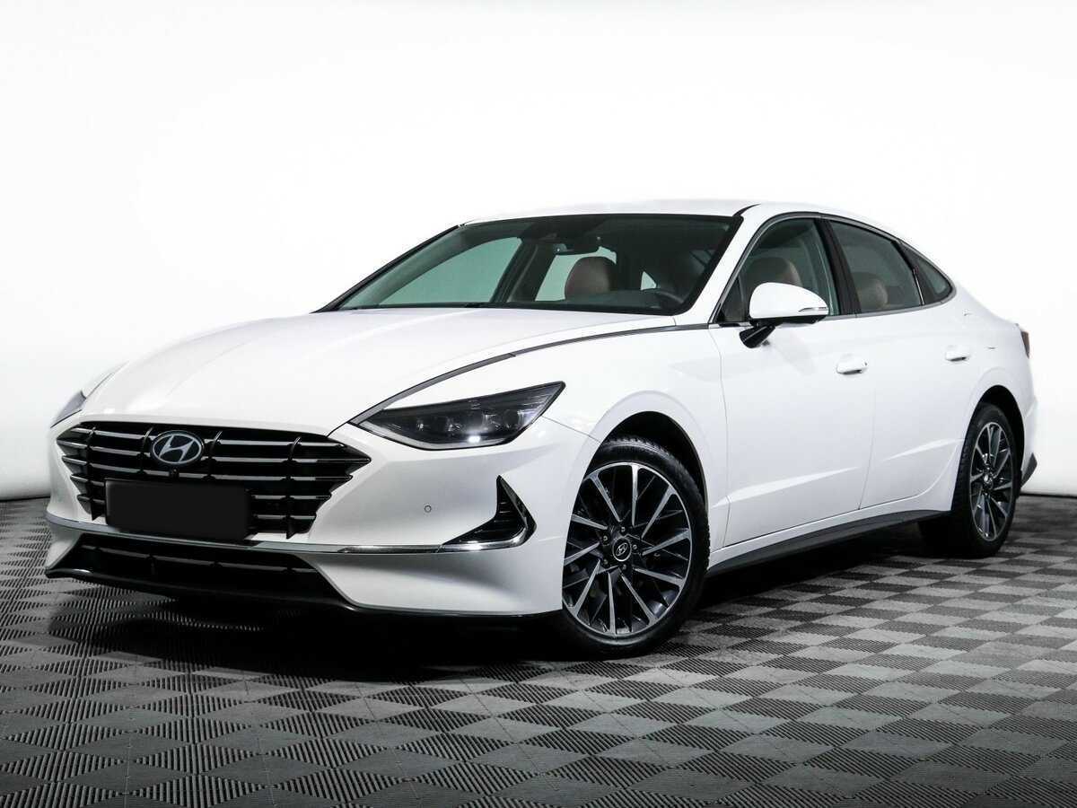 Купить Hyundai Sonata с пробегом. Посмотреть фото