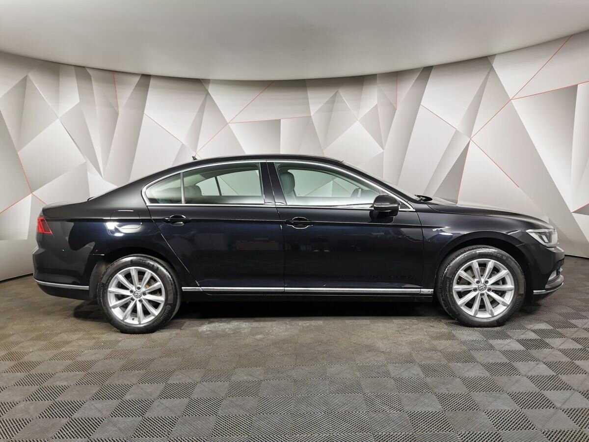 Купить Volkswagen Passat с пробегом. Фото: #5