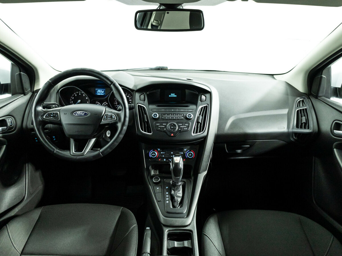 Купить Ford Focus с пробегом. Фото: #13