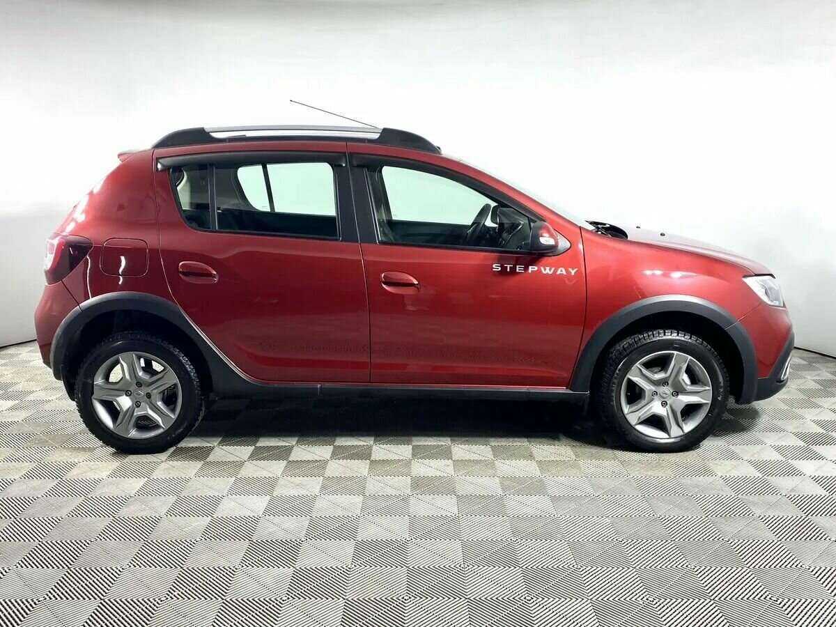 Купить Renault Sandero с пробегом. Фото: #3