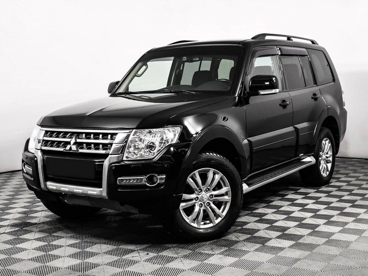 Купить Mitsubishi Pajero с пробегом. Фото: #0