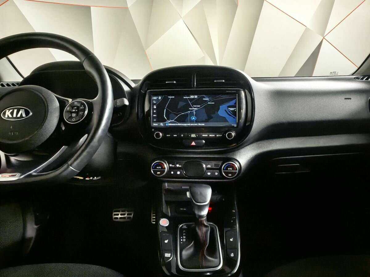 Купить Kia Soul с пробегом. Фото: #10