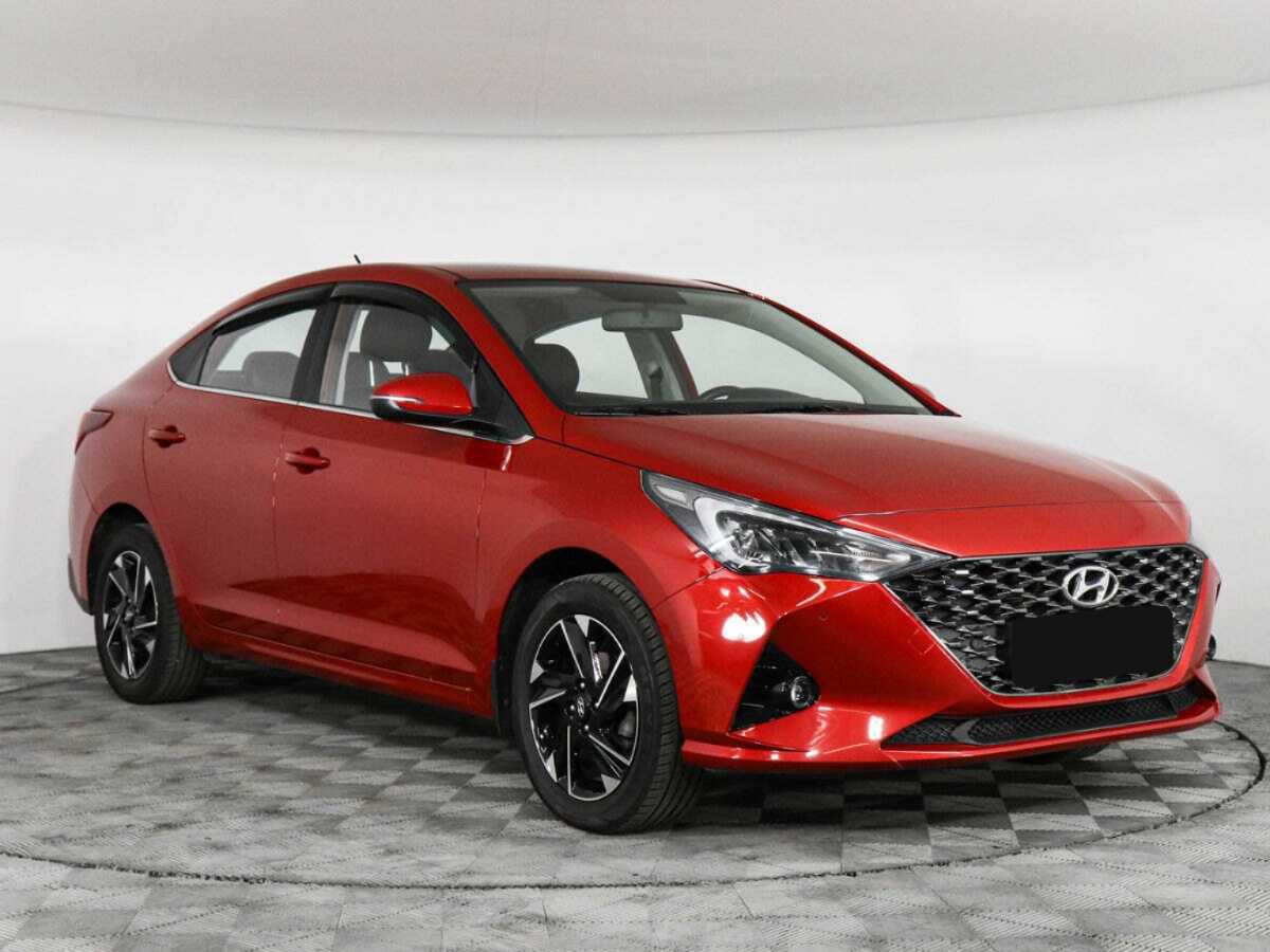 Купить Hyundai Solaris с пробегом. Фото: #2