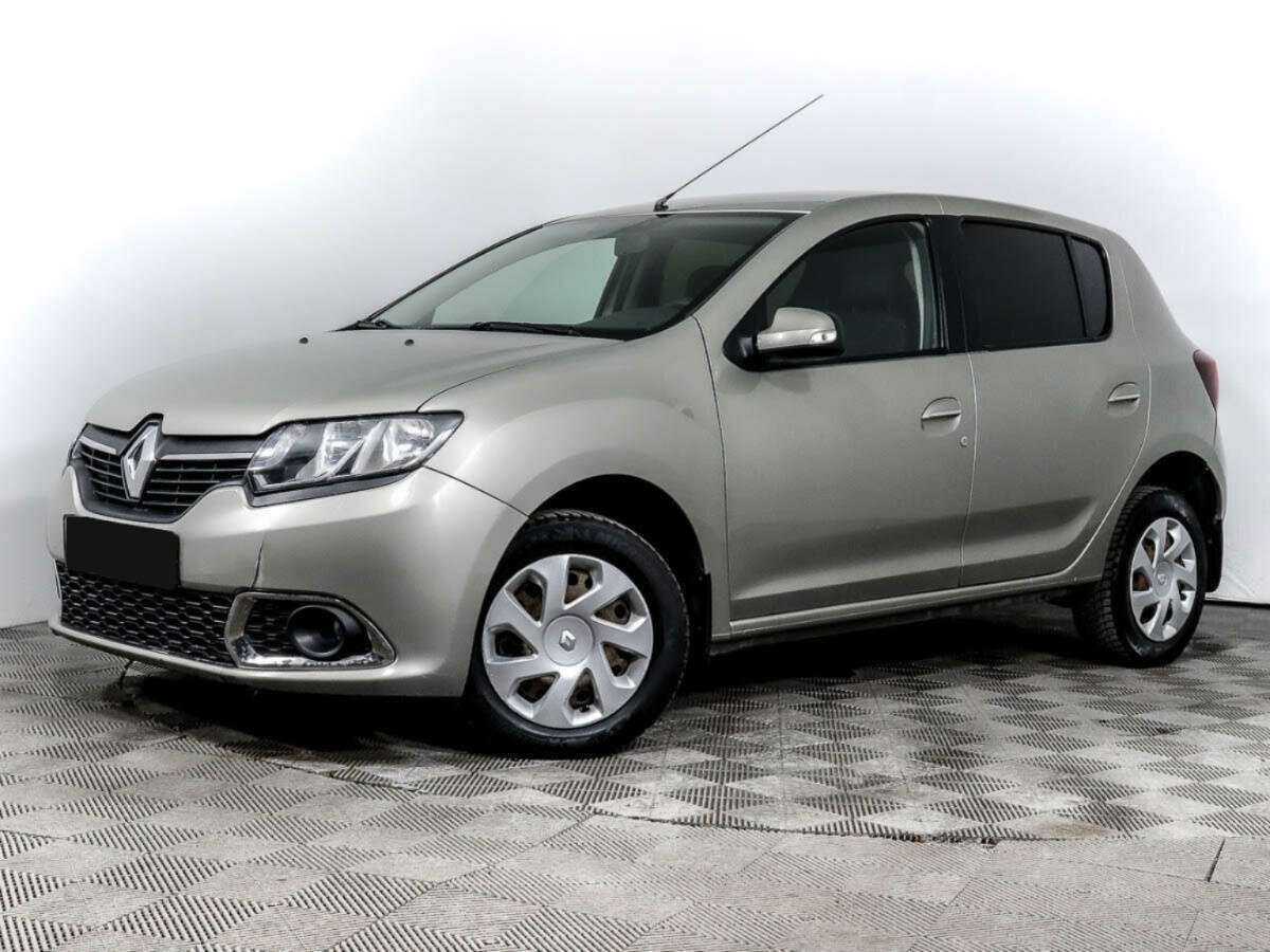 Купить Renault Sandero с пробегом. Посмотреть фото