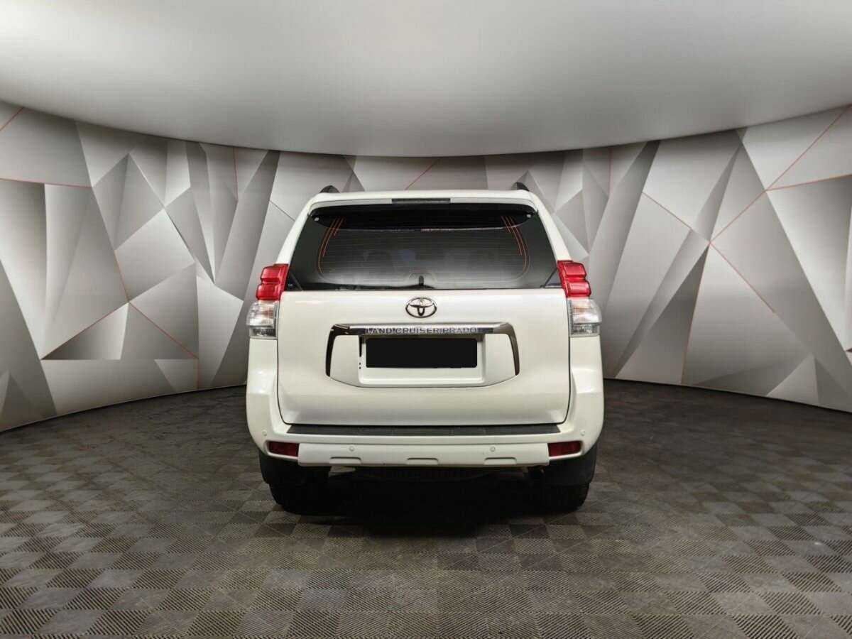 Купить Toyota Land Cruiser Prado с пробегом. Фото: #7