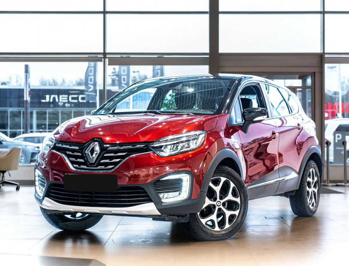 Купить Renault Kaptur с пробегом. Посмотреть фото