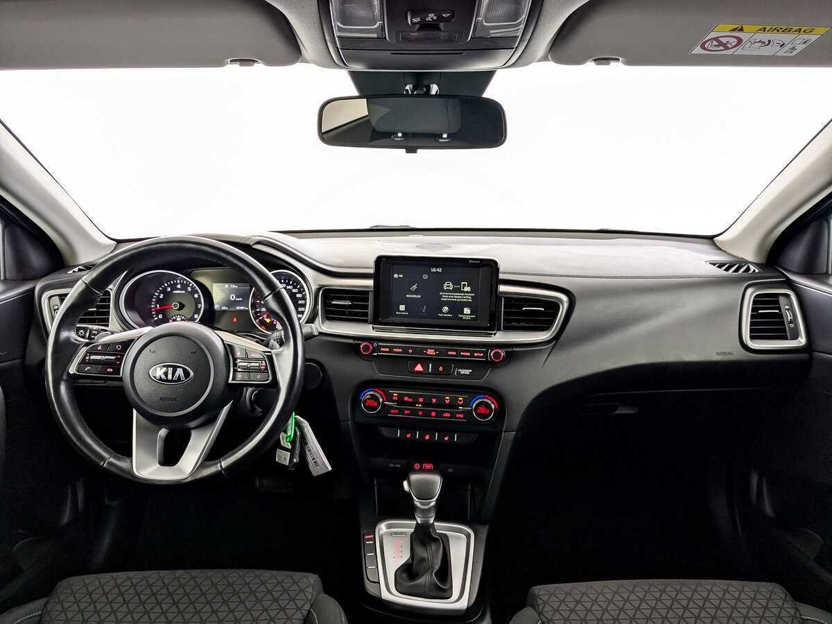 Купить Kia Ceed с пробегом. Фото: #11