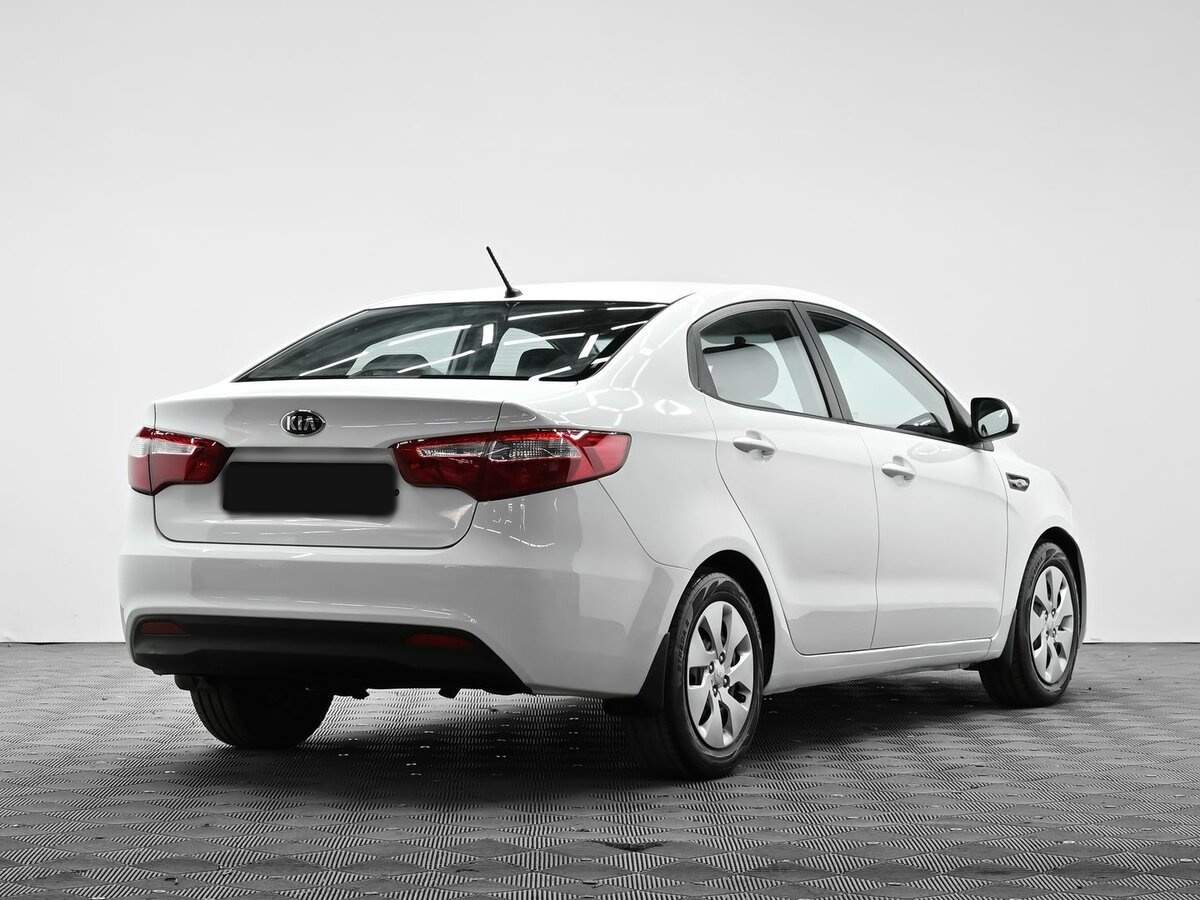 Купить Kia Rio с пробегом. Фото: #3