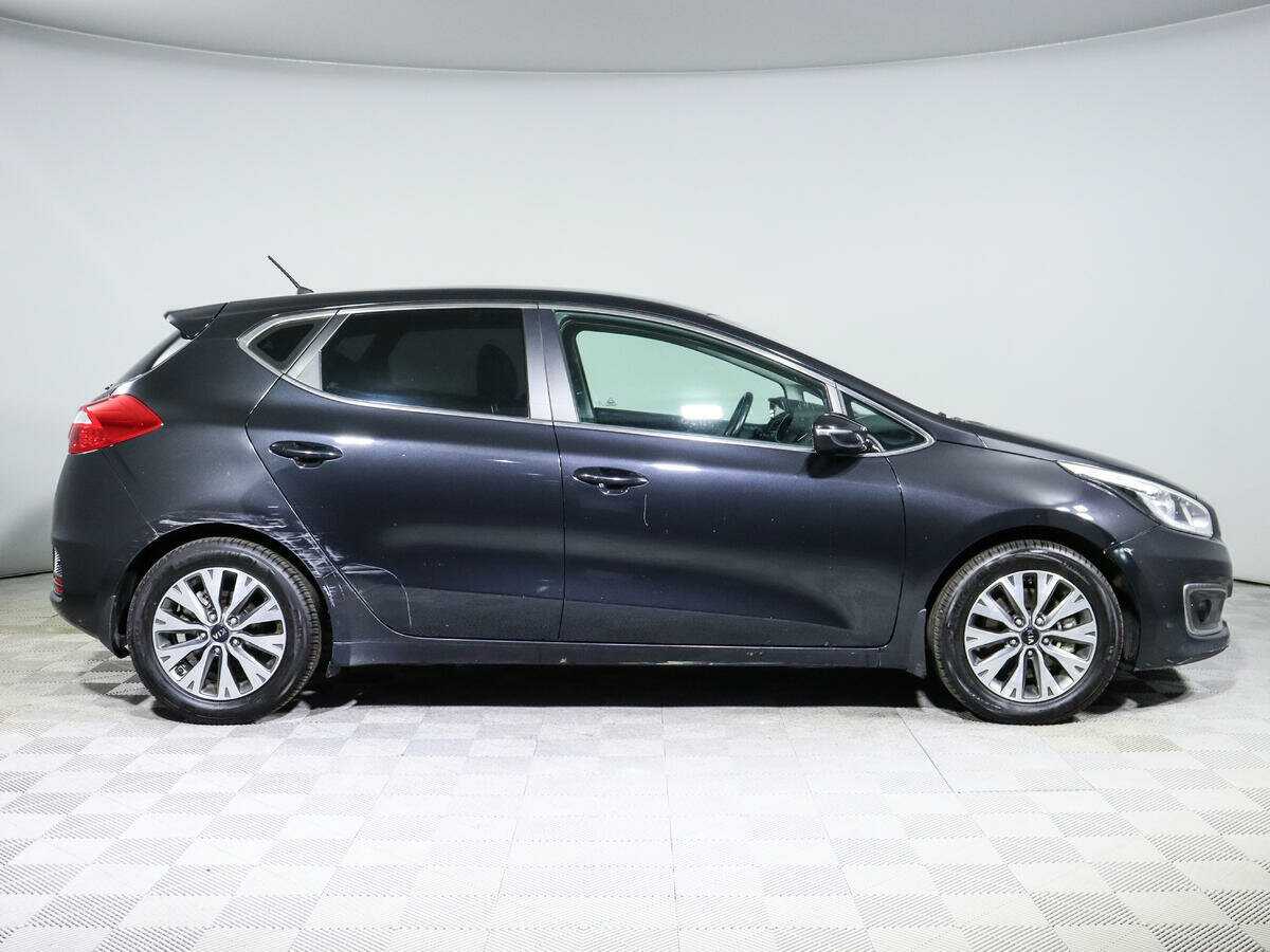 Купить Kia Ceed с пробегом. Фото: #3