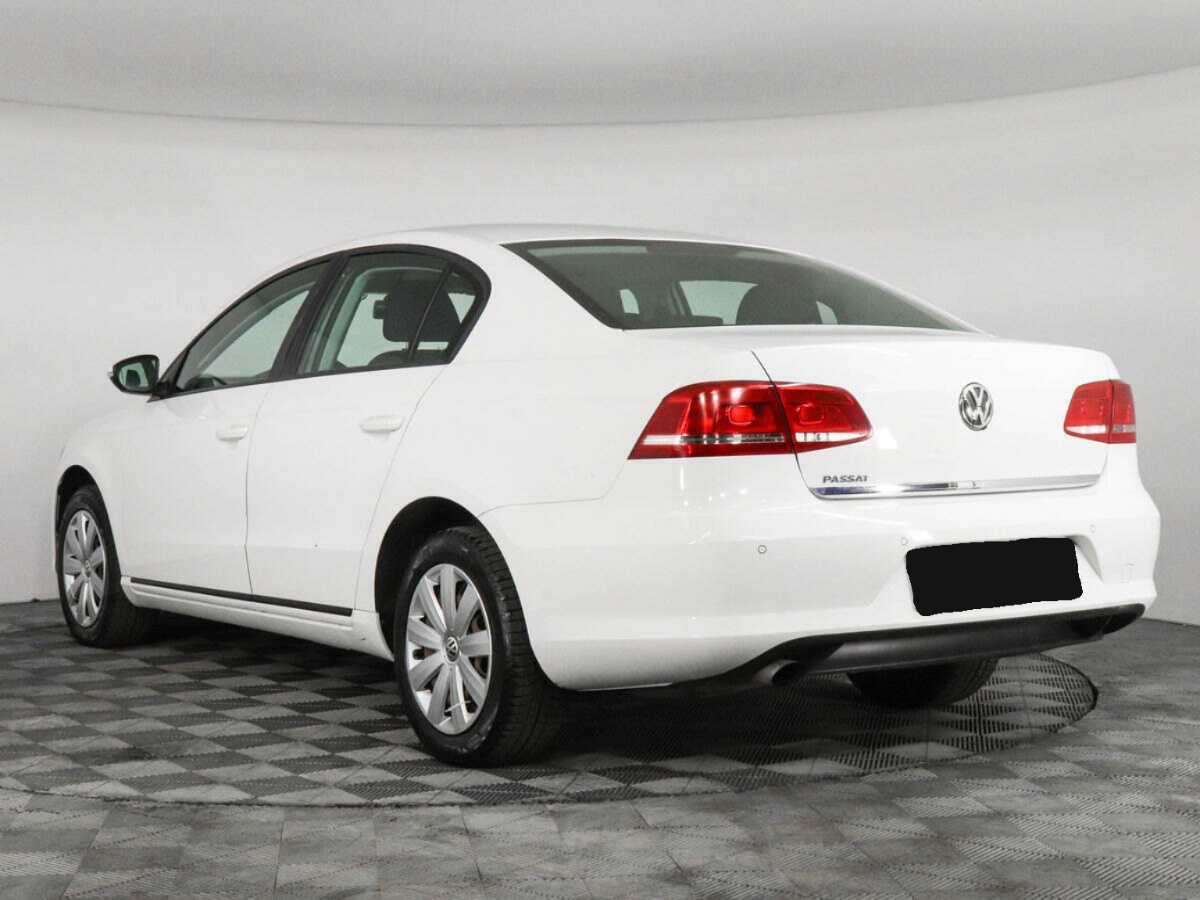 Купить Volkswagen Passat с пробегом. Фото: #6