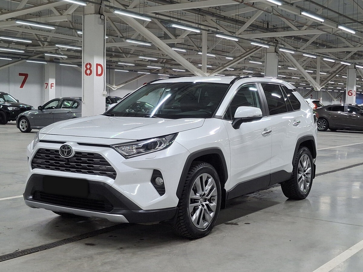 Купить Toyota RAV4 с пробегом. Посмотреть фото