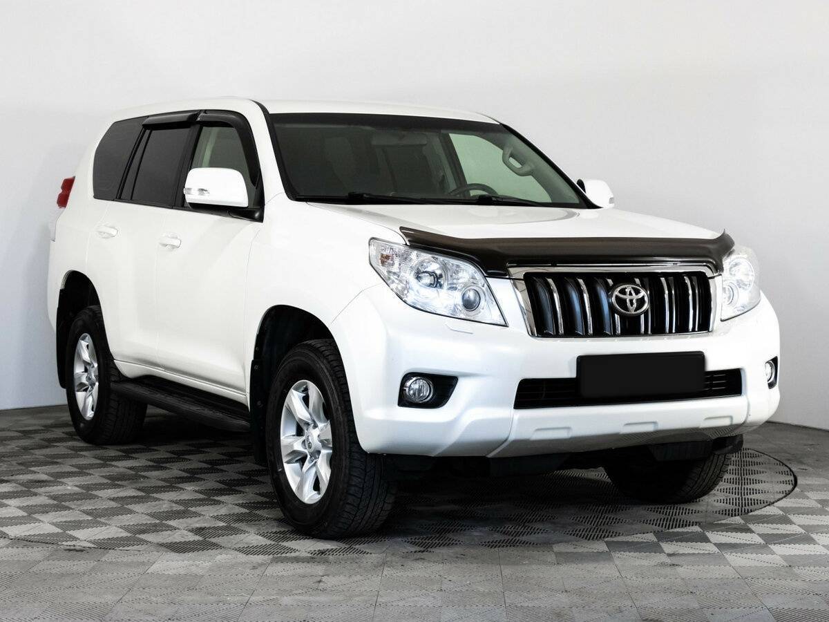 Купить Toyota Land Cruiser Prado с пробегом. Фото: #2