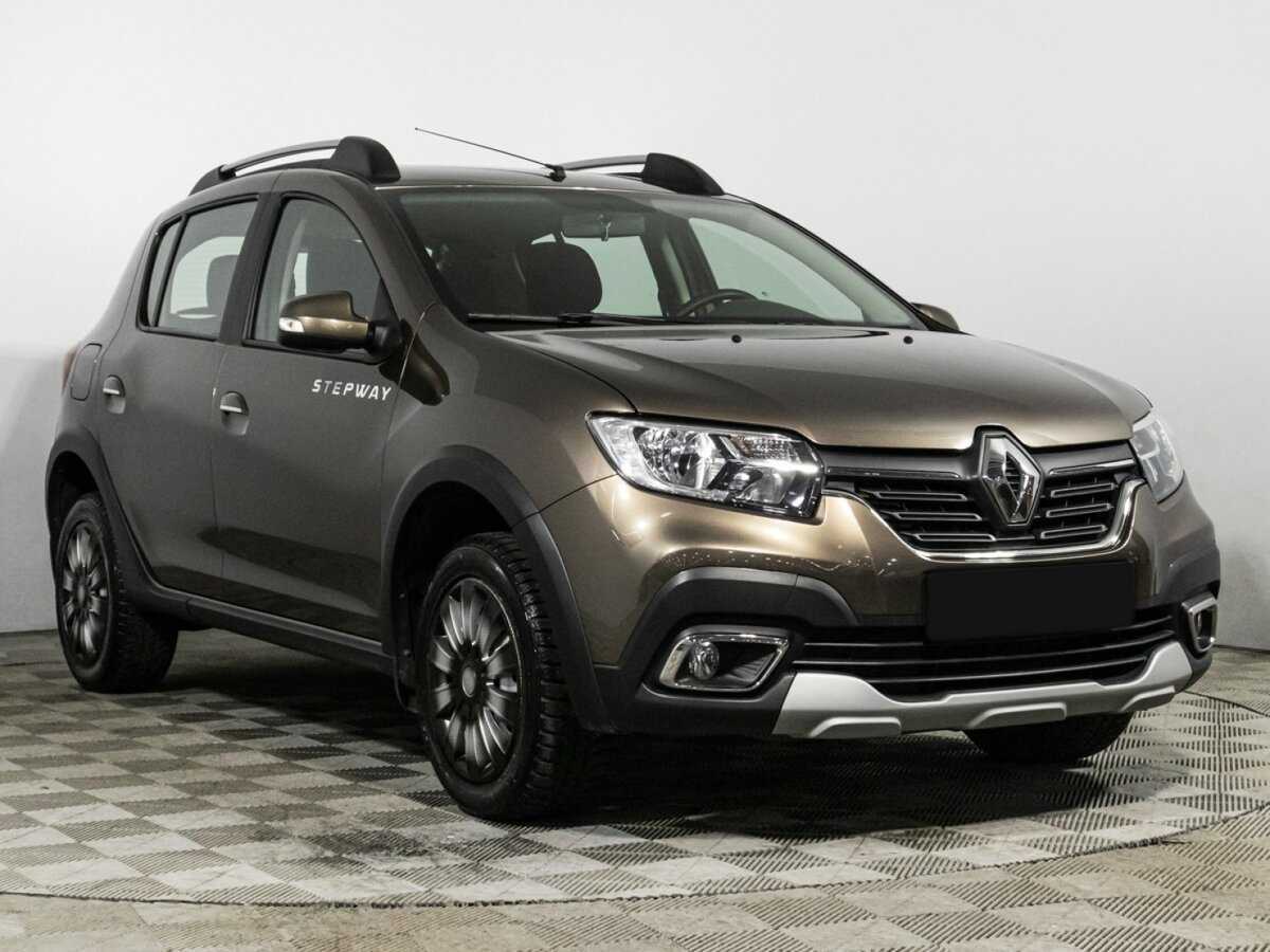 Купить Renault Sandero с пробегом. Фото: #2