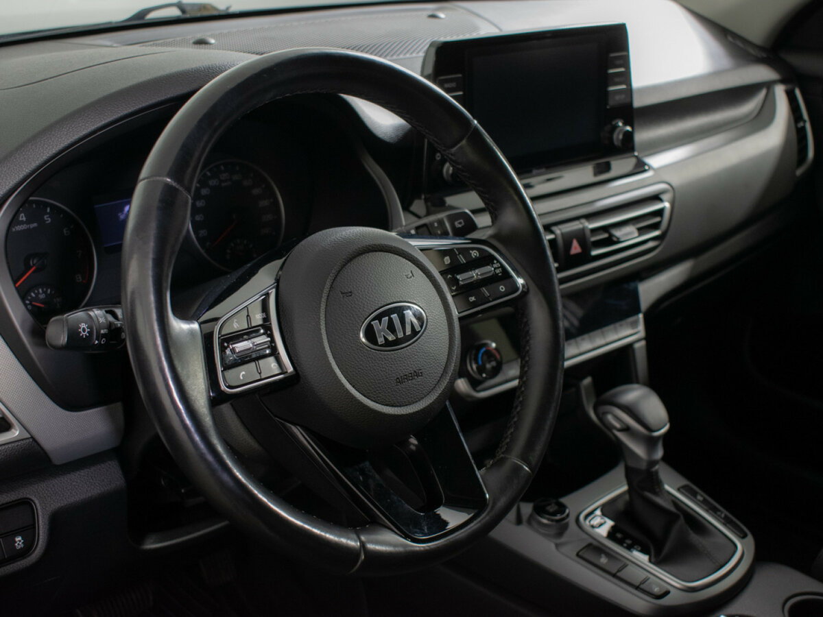 Купить Kia Seltos с пробегом. Фото: #10