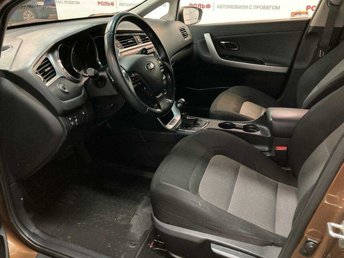 Купить Kia Ceed с пробегом. Фото: #10