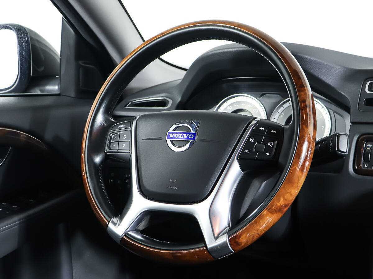 Купить Volvo S80 с пробегом. Фото: #13