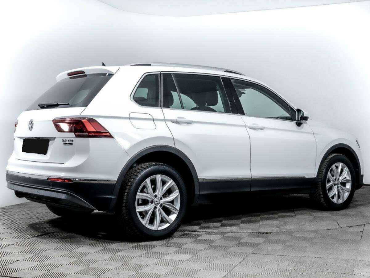 Купить Volkswagen Tiguan с пробегом. Фото: #3