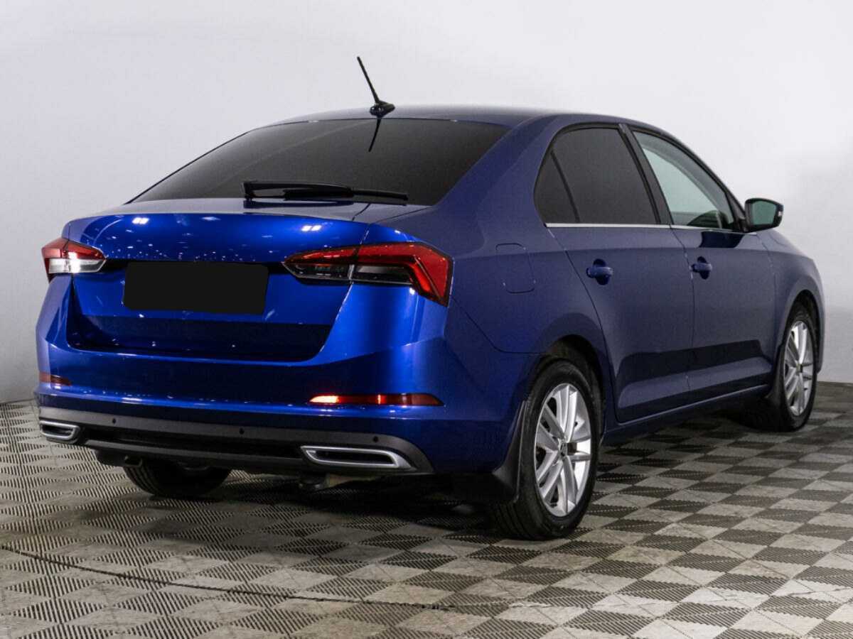 Купить Skoda Rapid с пробегом. Фото: #4