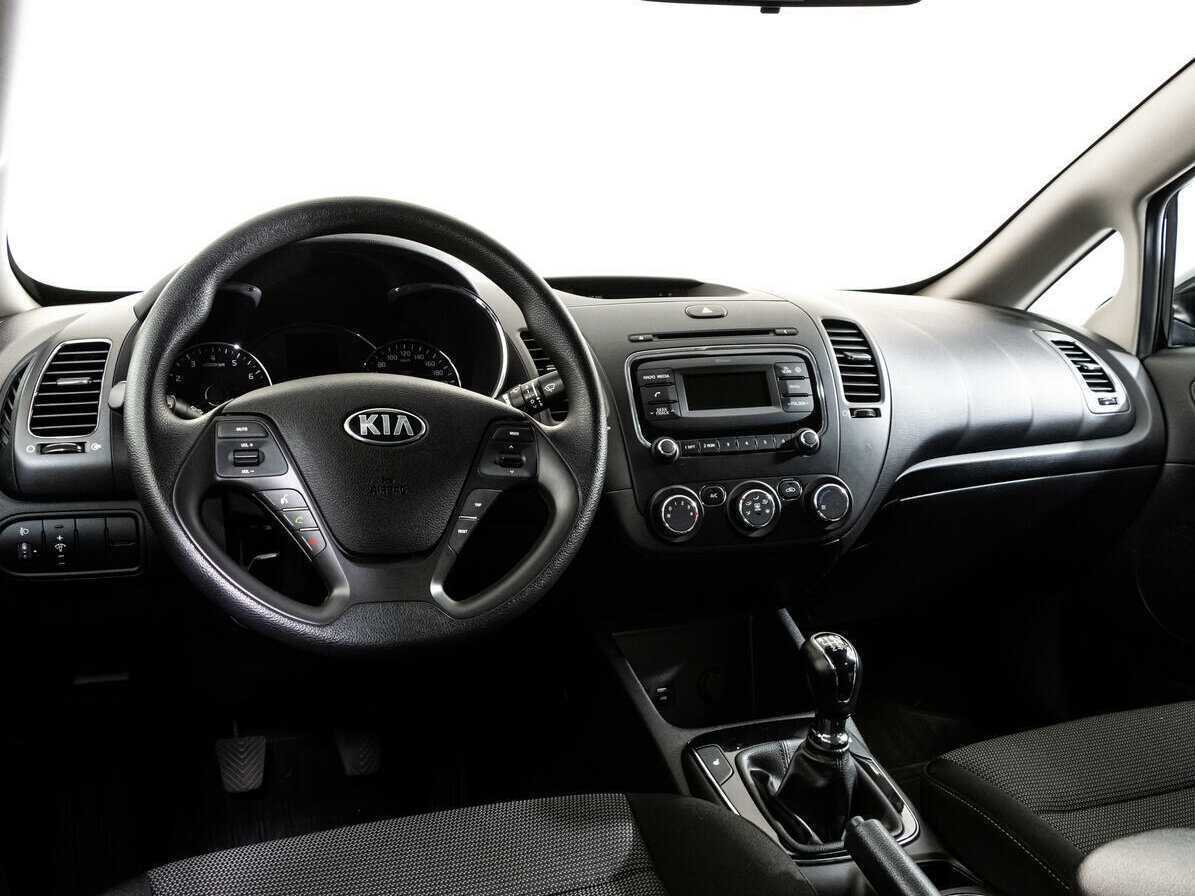 Купить Kia Cerato с пробегом. Фото: #10