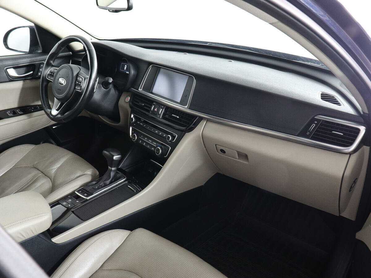 Купить Kia Optima с пробегом. Фото: #9