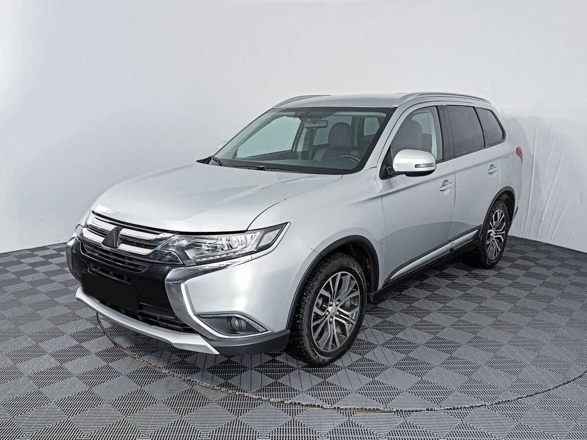 Купить Mitsubishi Outlander с пробегом. Посмотреть фото