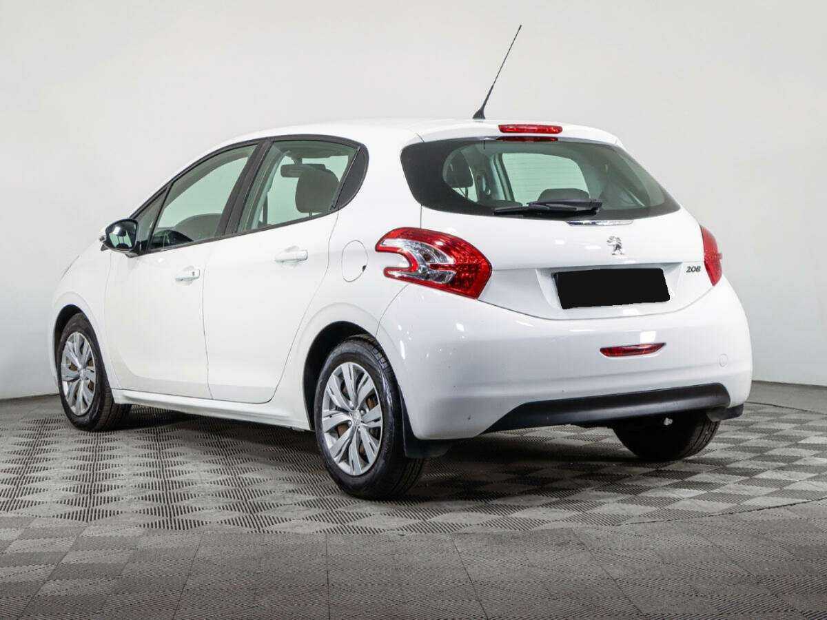 Купить Peugeot 208 с пробегом. Фото: #6