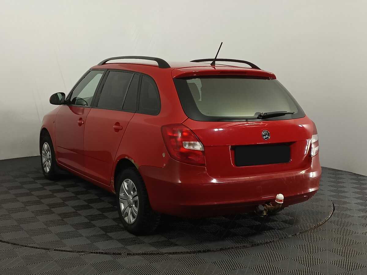 Купить Skoda Fabia с пробегом. Фото: #6