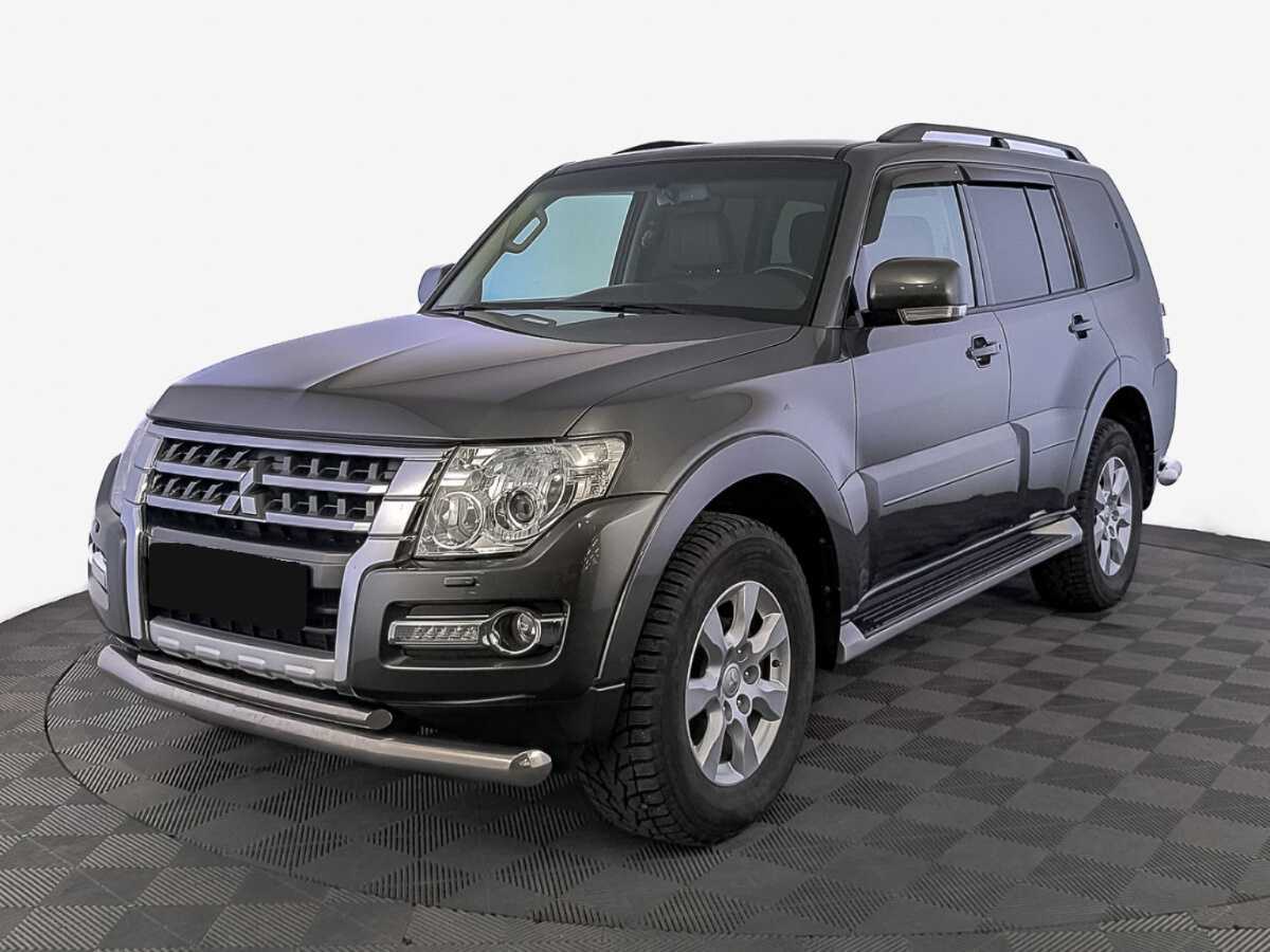 Купить Mitsubishi Pajero с пробегом. Фото: #0