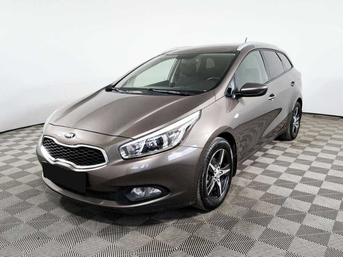 Купить Kia Ceed с пробегом. Фото: #0