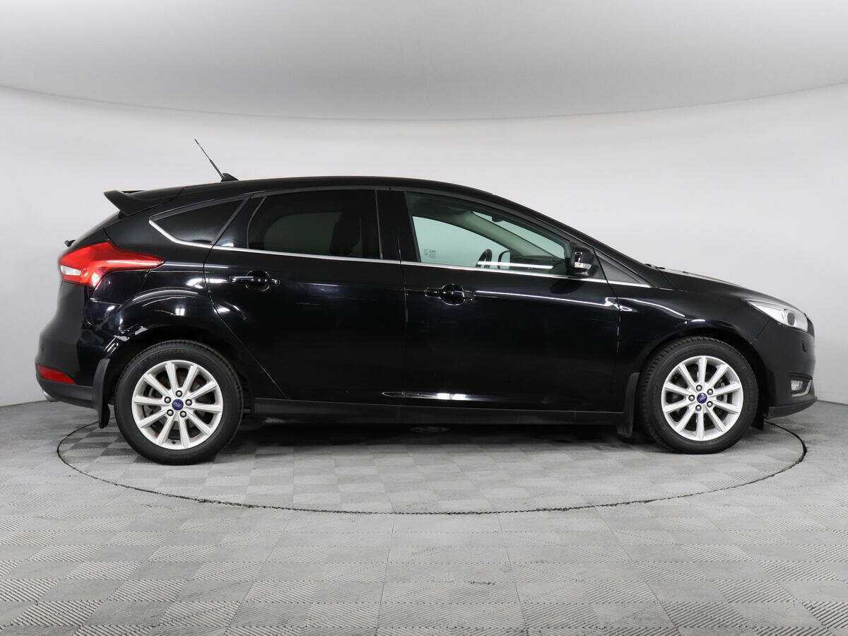Купить Ford Focus с пробегом. Фото: #3