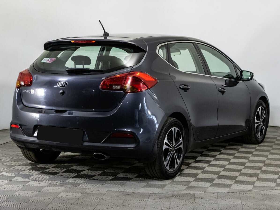 Купить Kia Ceed с пробегом. Фото: #3