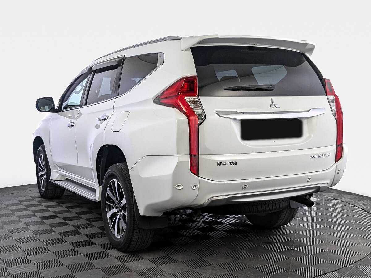 Купить Mitsubishi Pajero Sport с пробегом. Фото: #6