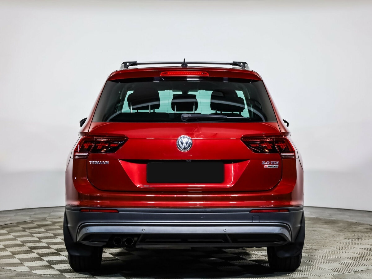 Купить Volkswagen Tiguan с пробегом. Фото: #4