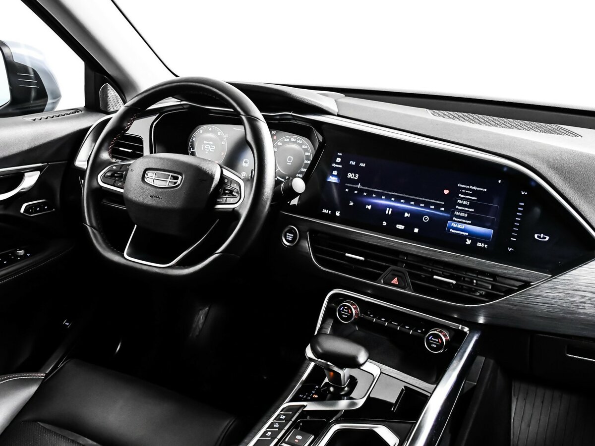 Купить Geely Tugella с пробегом. Фото: #5