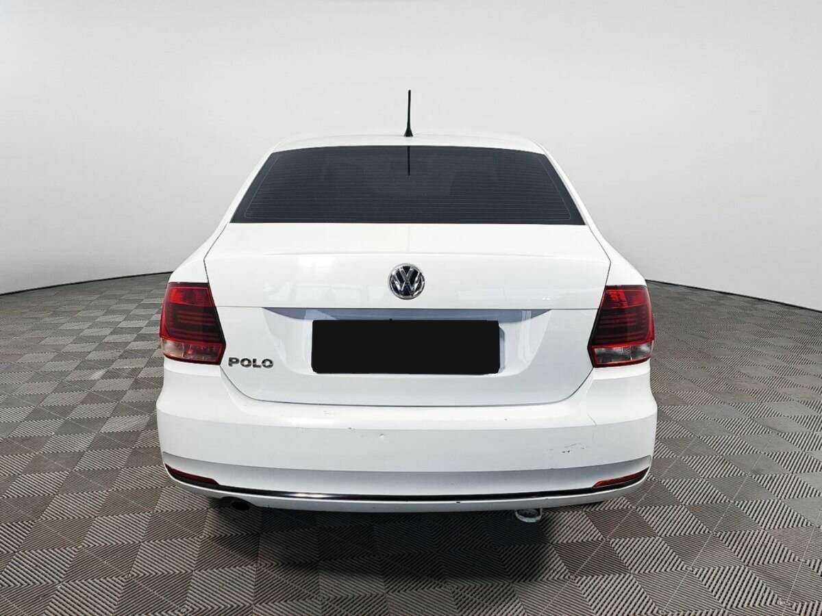Купить Volkswagen Polo с пробегом. Фото: #5