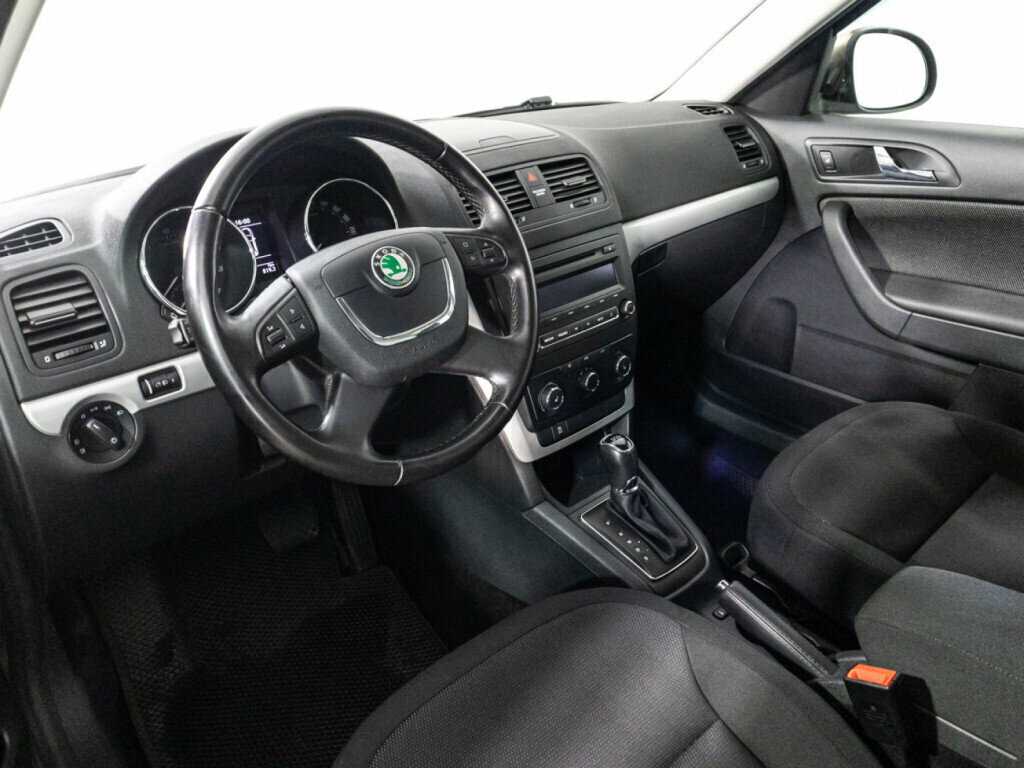 Купить Skoda Yeti с пробегом. Фото: #10