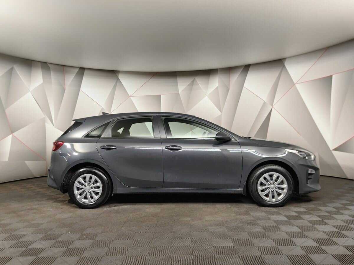 Купить Kia Ceed с пробегом. Фото: #5