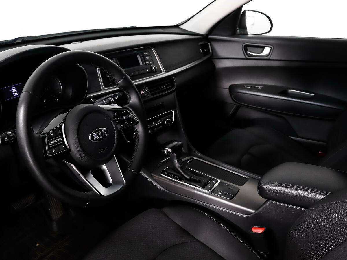Купить Kia Optima с пробегом. Фото: #8