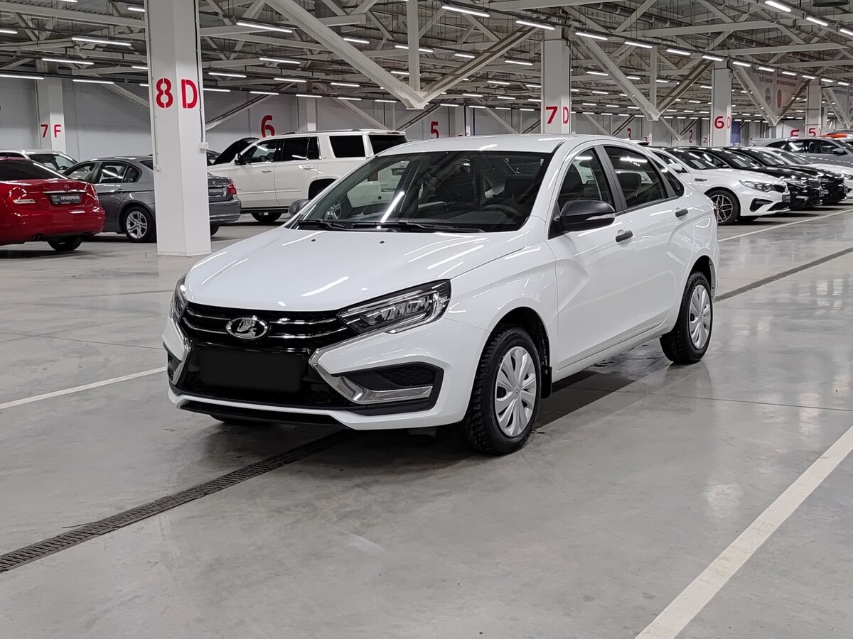Купить Lada (ВАЗ) Vesta с пробегом. Посмотреть фото