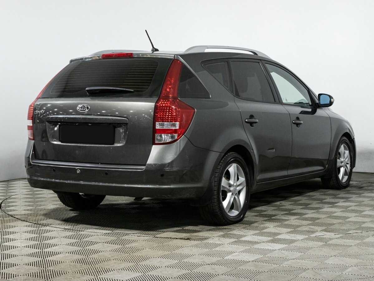 Купить Kia Ceed с пробегом. Фото: #4