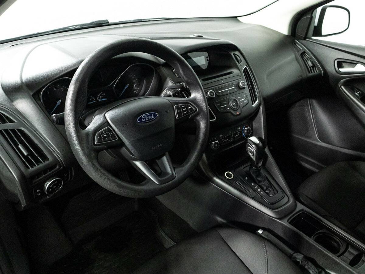 Купить Ford Focus с пробегом. Фото: #10