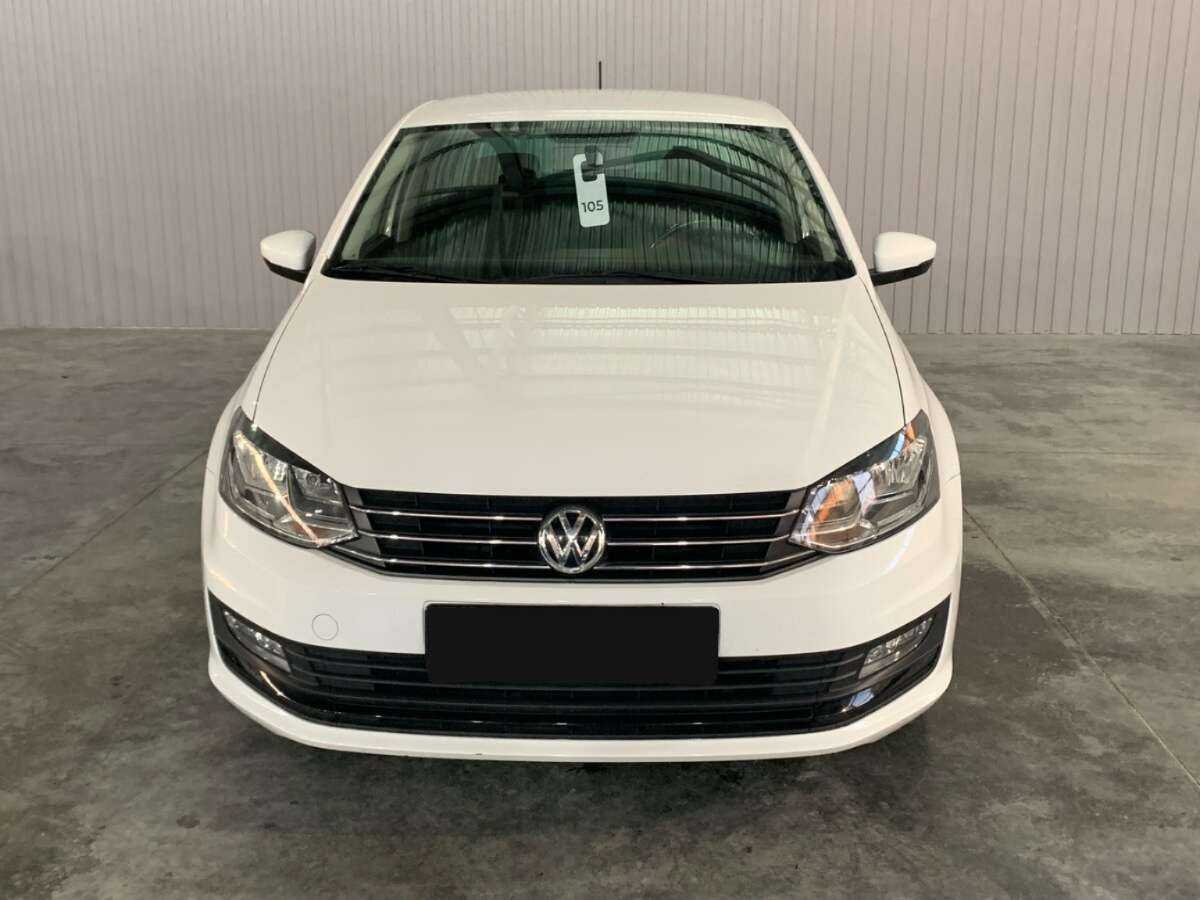 Купить Volkswagen Polo с пробегом. Фото: #1