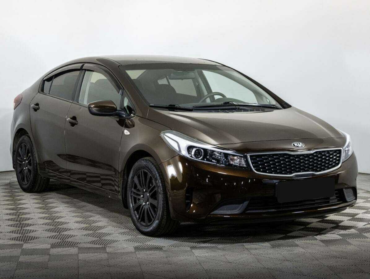 Купить Kia Cerato с пробегом. Фото: #2