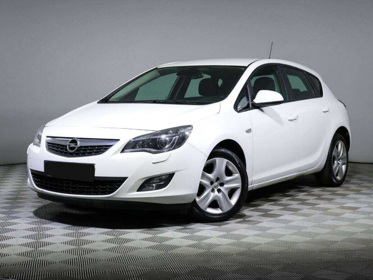 Купить Opel Astra с пробегом. Посмотреть фото