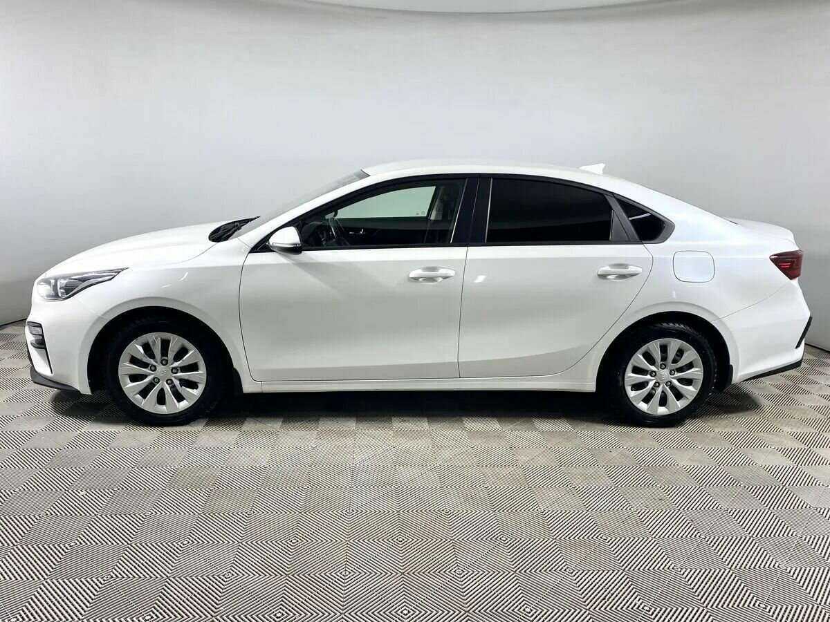 Купить Kia Cerato с пробегом. Фото: #3