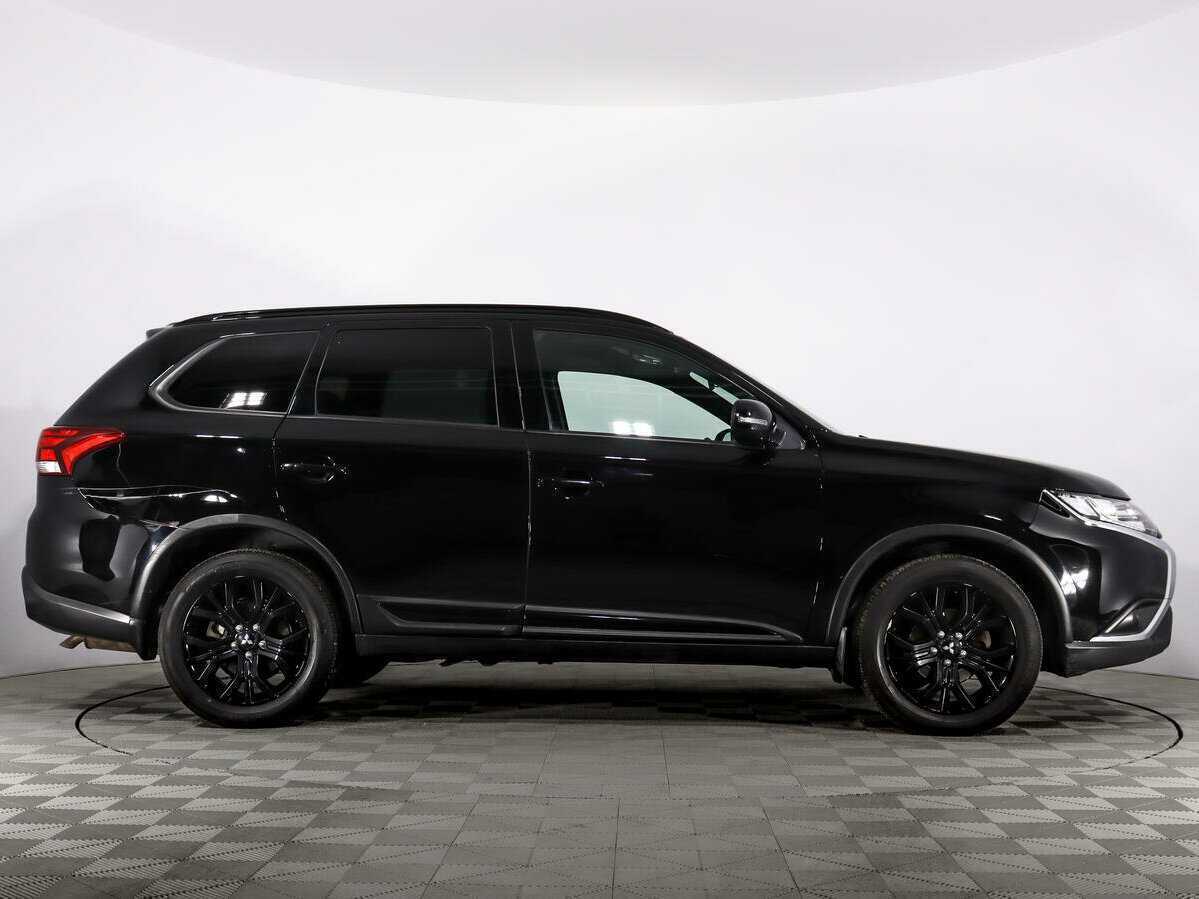 Купить Mitsubishi Outlander с пробегом. Фото: #3