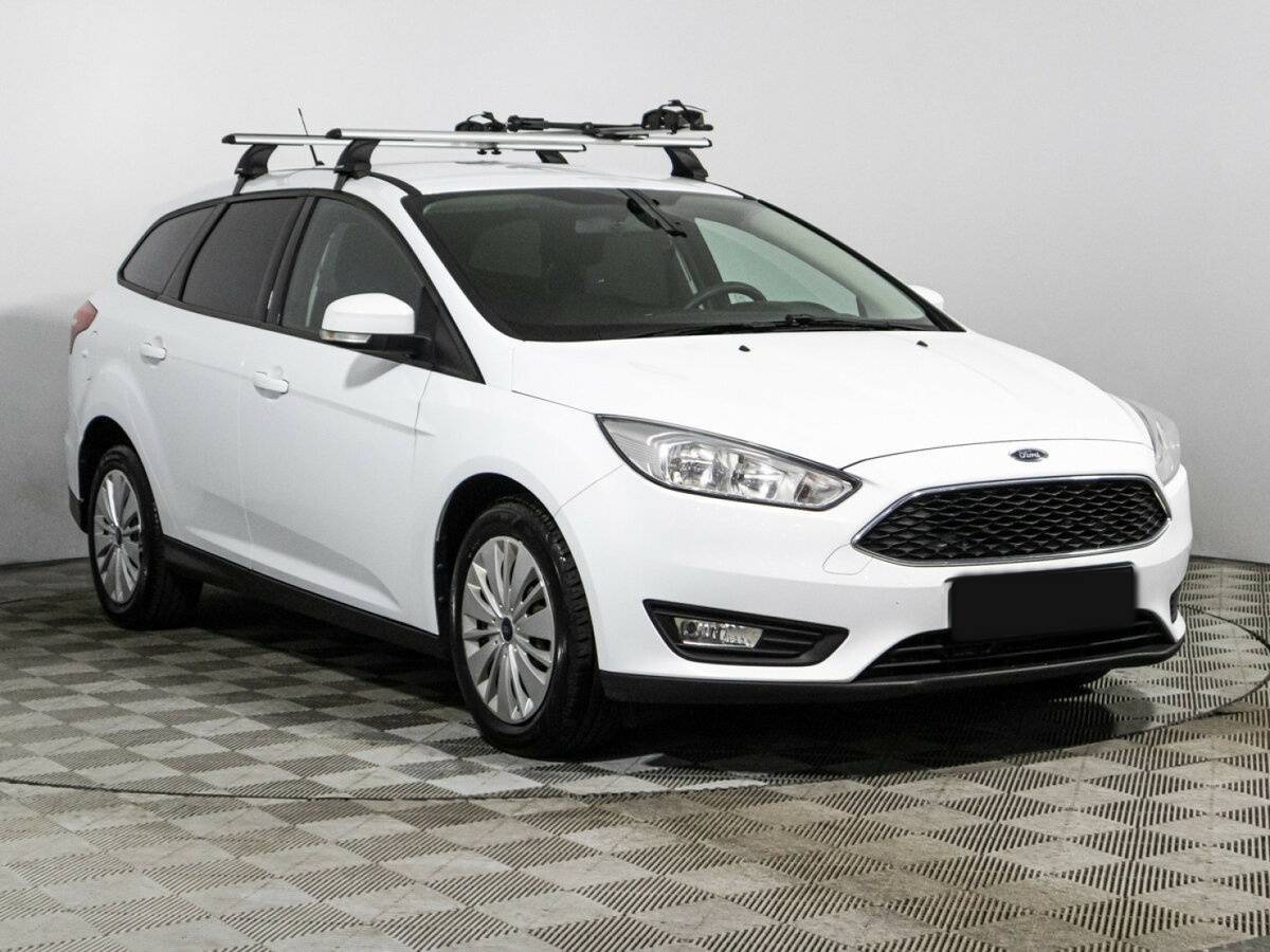 Купить Ford Focus с пробегом. Фото: #2