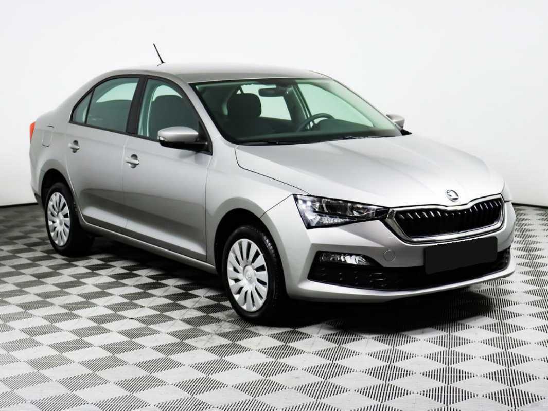 Купить Skoda Rapid с пробегом. Фото: #2