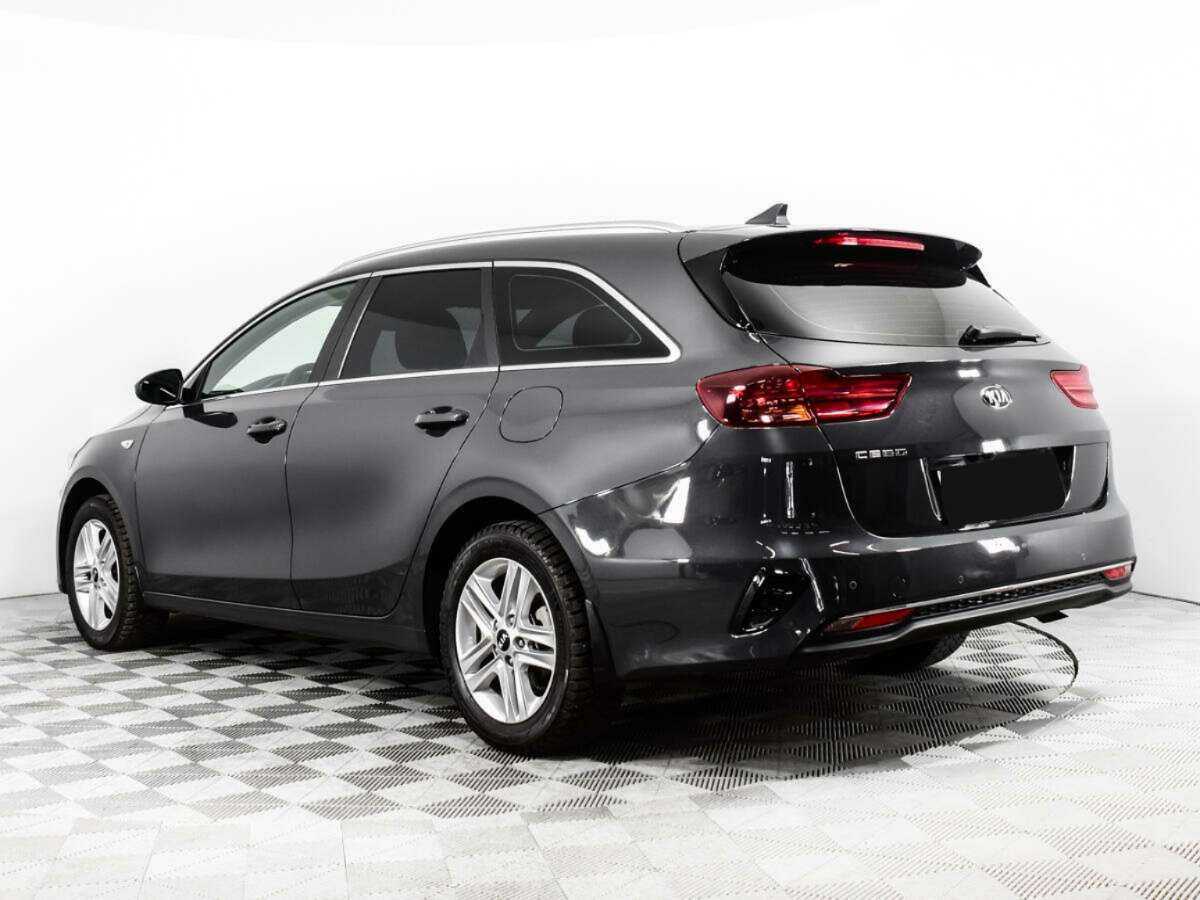 Купить Kia Ceed с пробегом. Фото: #6